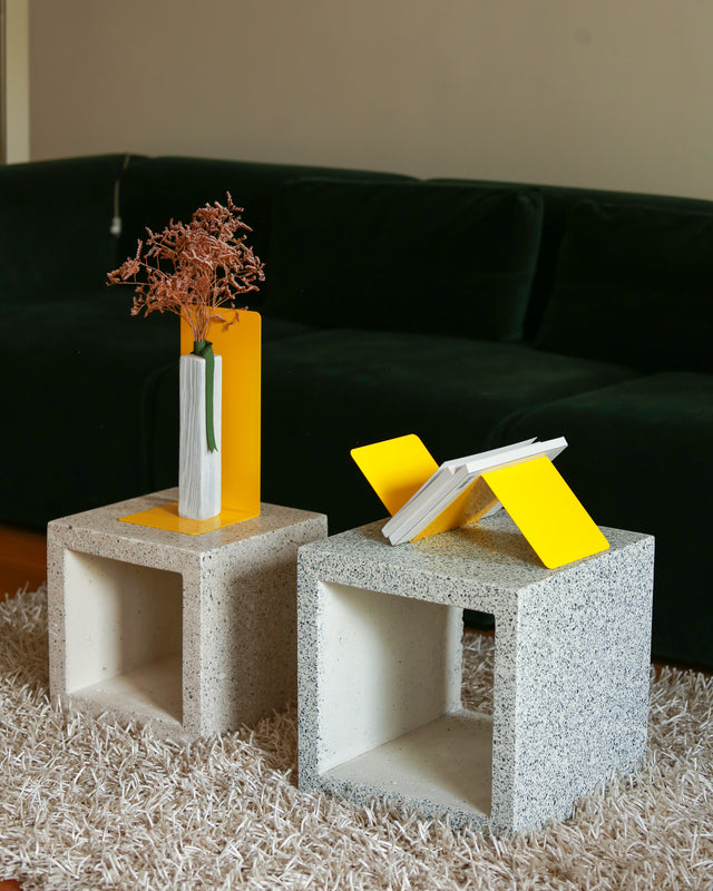 BOOKENDS